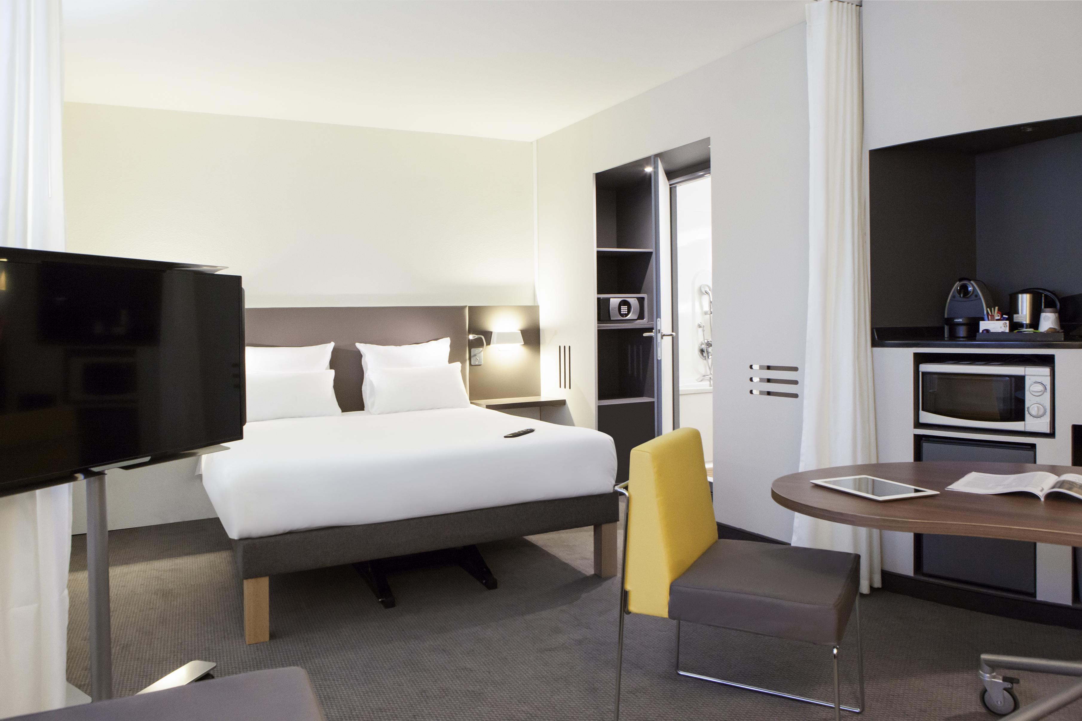 โนโวเทล สวีท ปารีส ซีดีจี แอร์พอร์ต วีลแป็งต์ Hotel รัวซี-อ็อง-ฟรองซ์ ภายนอก รูปภาพ